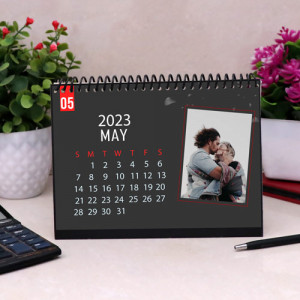Personalized Calendar in Blue Theme